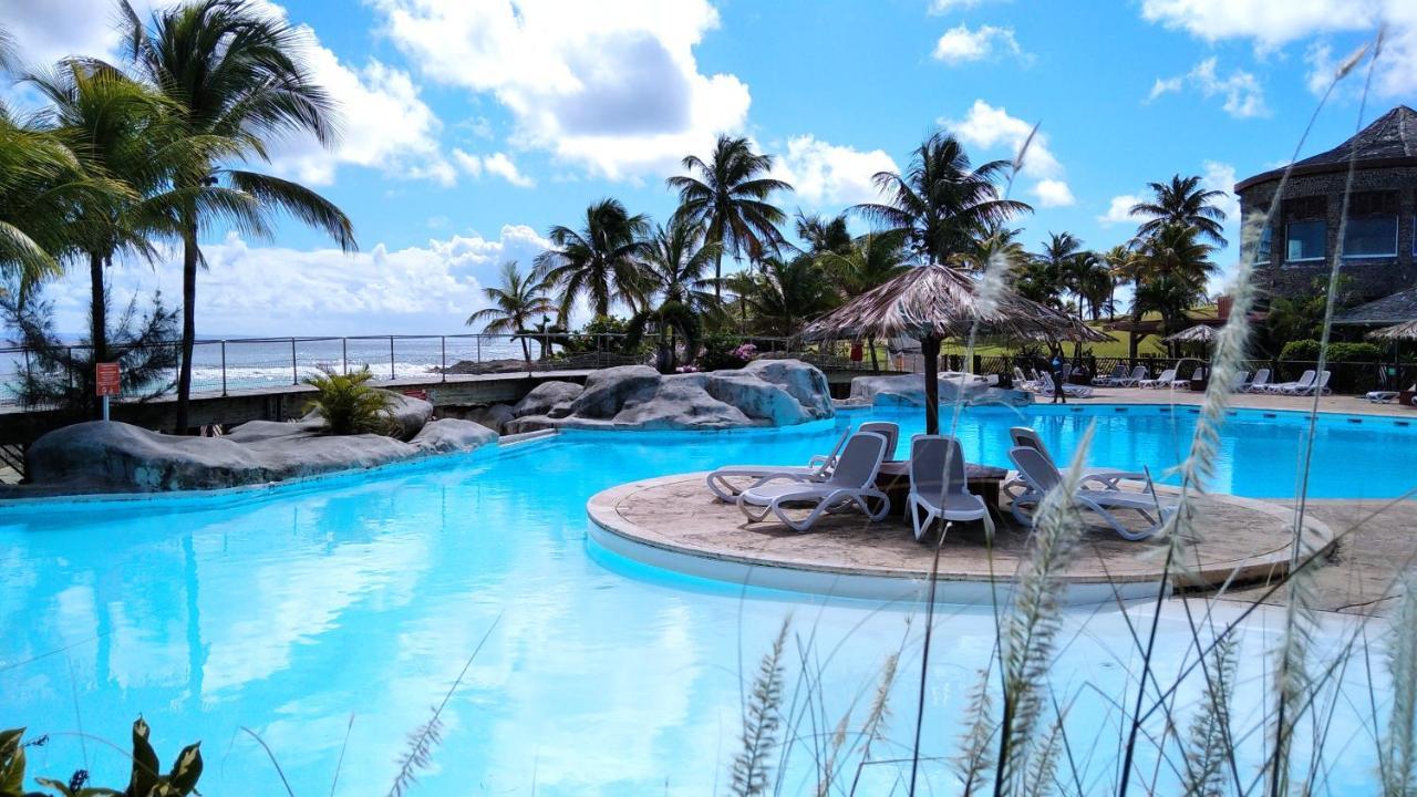 Studio Avec Grande Piscine, Plage Vanille Caraibes Сен-Франсуа Экстерьер фото