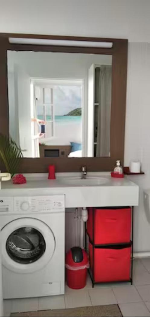 Studio Avec Grande Piscine, Plage Vanille Caraibes Сен-Франсуа Экстерьер фото