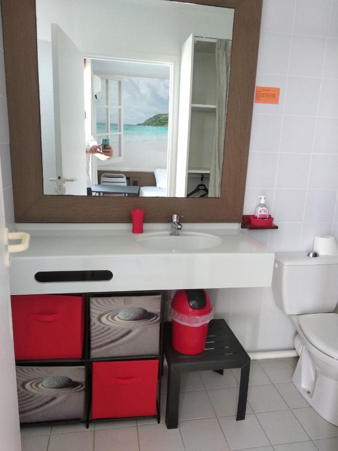 Studio Avec Grande Piscine, Plage Vanille Caraibes Сен-Франсуа Экстерьер фото