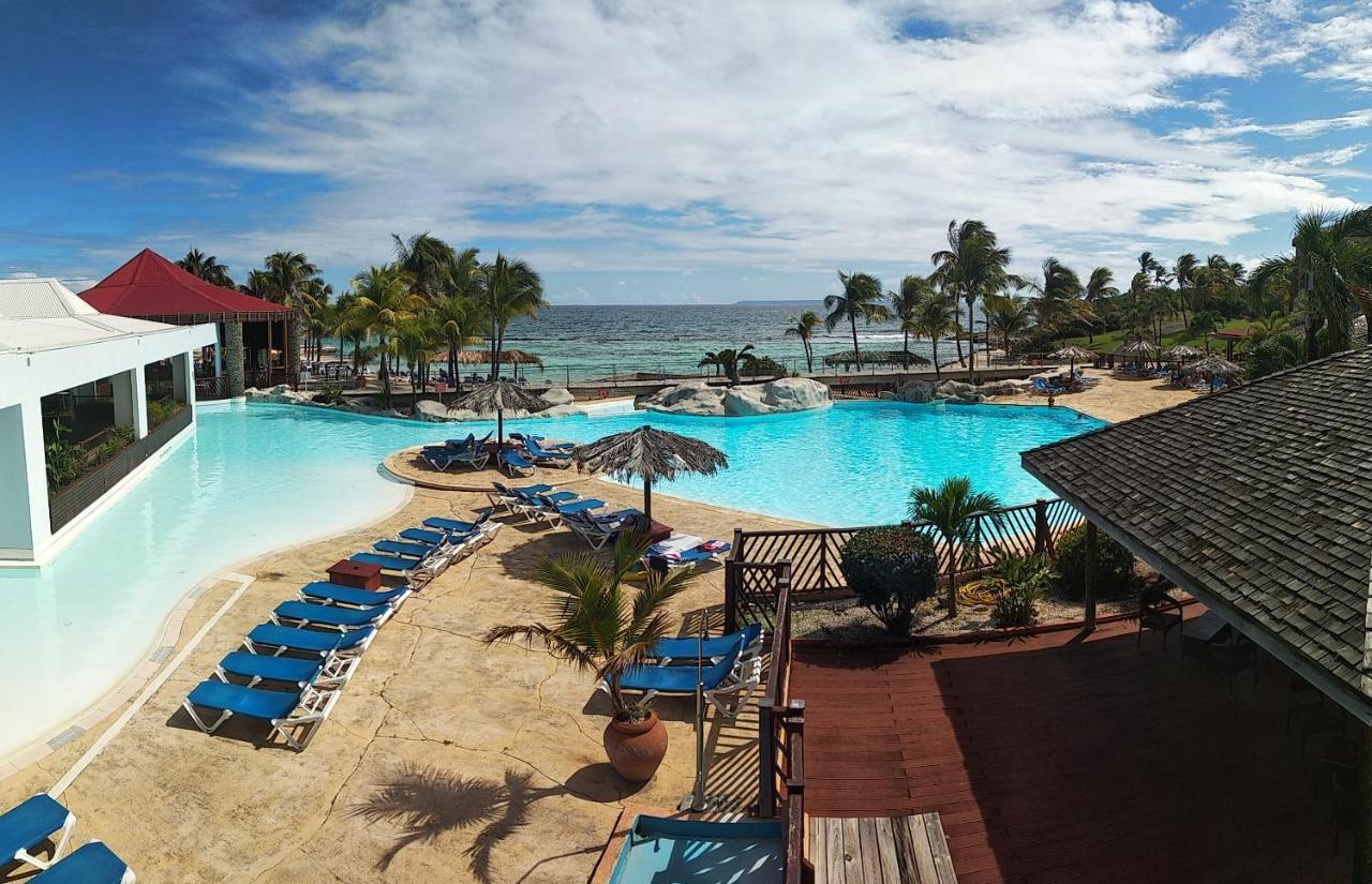 Studio Avec Grande Piscine, Plage Vanille Caraibes Сен-Франсуа Экстерьер фото